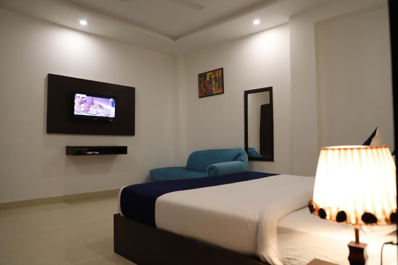 آغْرا Hotel Dream Comfort المظهر الخارجي الصورة